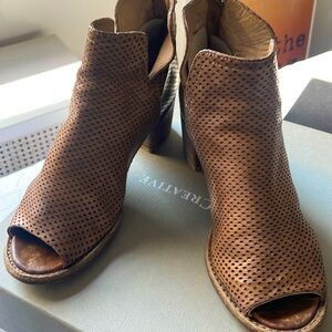 Officine creative cute brown leather bootie